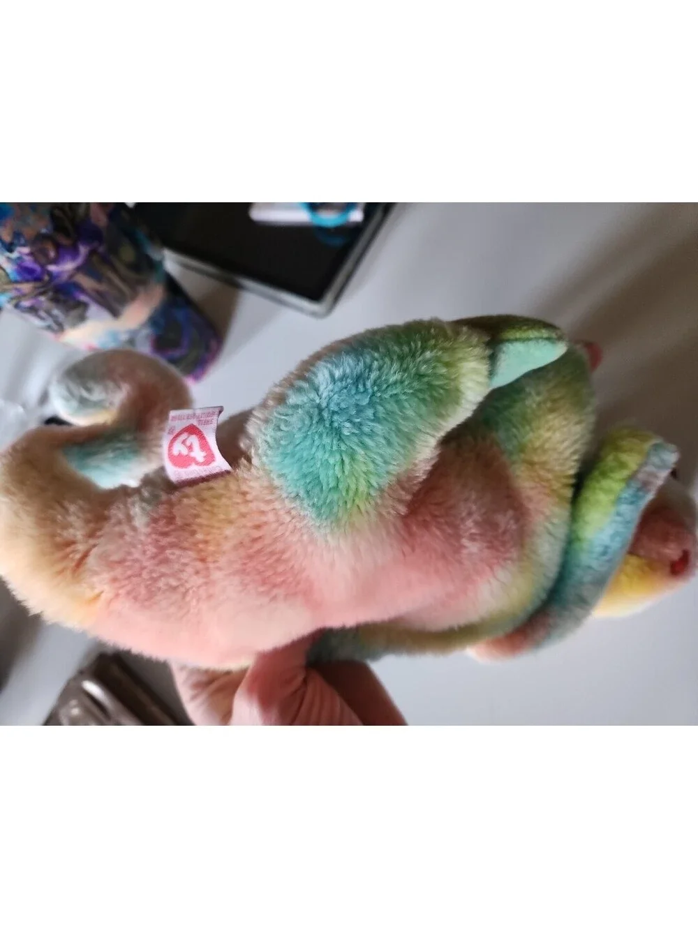 TY Beanie Buddy - RAINBOW the Chameleon (12.5 inch) Bottom TAG 1999!.
